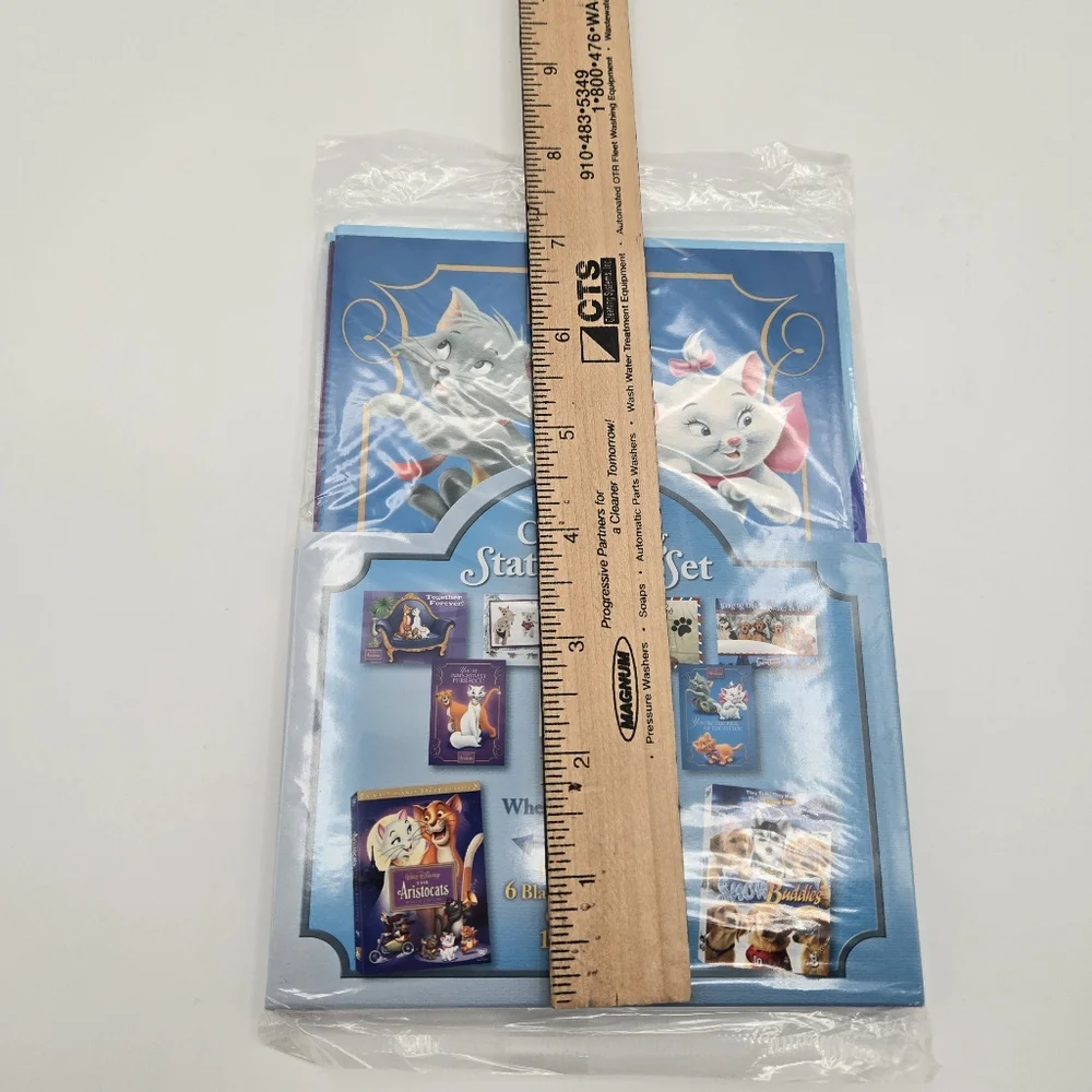 Bundle Of 3 Disney Cat & Dog Stationary Cards Sticker Aristocats Snow Buddies